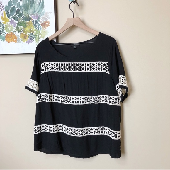 Lane Bryant Tops - Lane Bryant Crochet Detail Blouse Size 14/16
